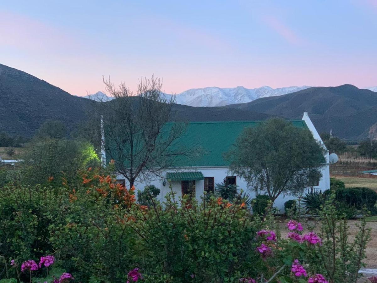 Berluda Farmhouse And Cottages Oudtshoorn Exterior foto